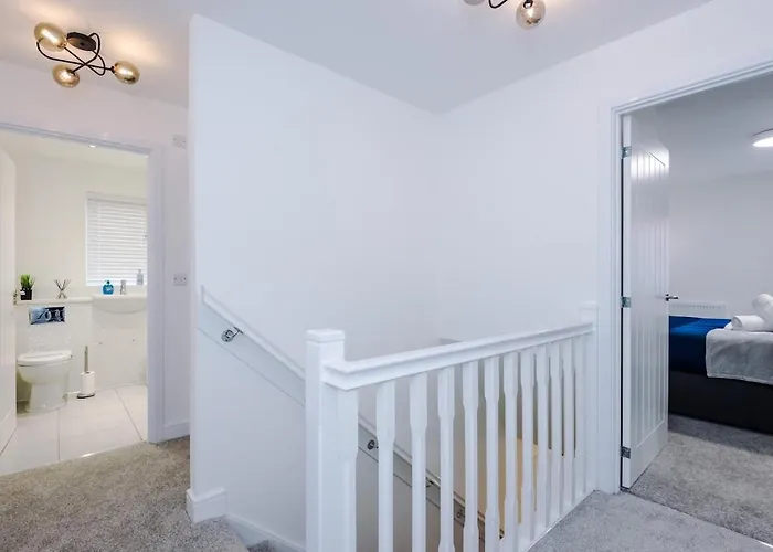 Сasa de vacaciones Stylish 3-bedroom House - Brand New