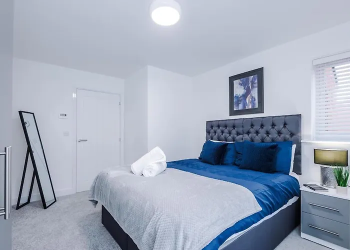 Stylish 3-bedroom House - Brand New Сasa de vacaciones Mánchester