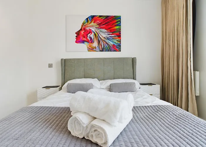 Amazing Skyline Views 3br Duplex With Free Parking