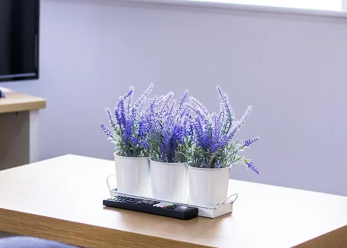 Great 2bed In Salford Quays With Water View 아파트 *