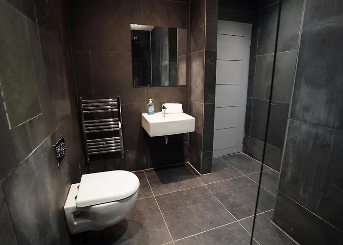 Nero Sleeps Fourteen 맨체스터