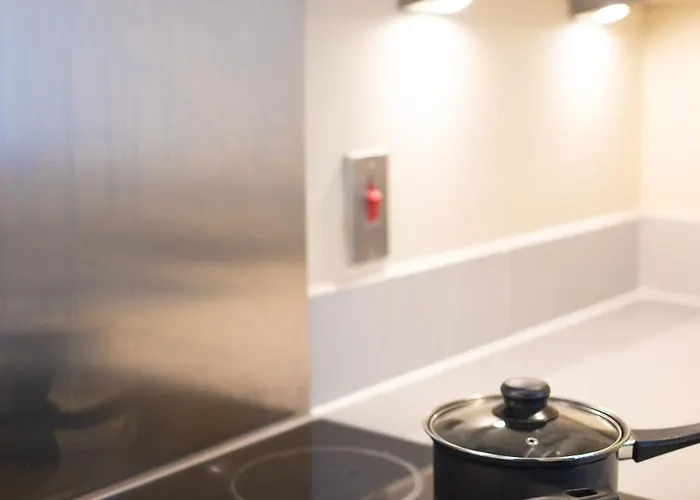 Luxury 2 Bed Ensuite Apartment In Deansgate 1 Min Walk To Commercial Area Apartment