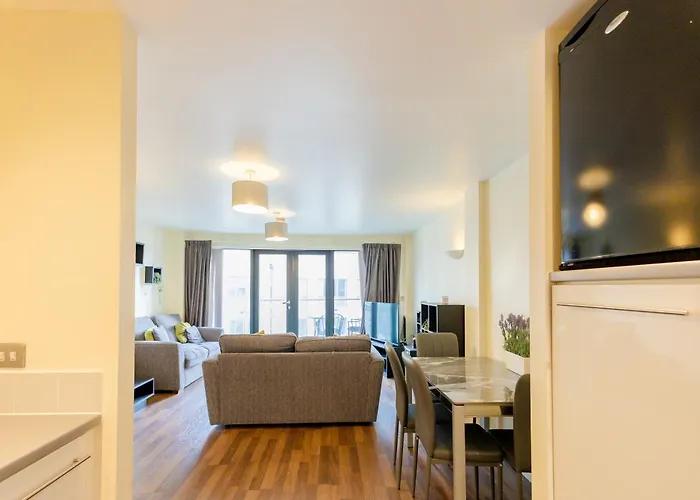 Apartment Luxury 2 Bed Ensuite Apartment In Deansgate 1 Min Walk To Commercial Area *