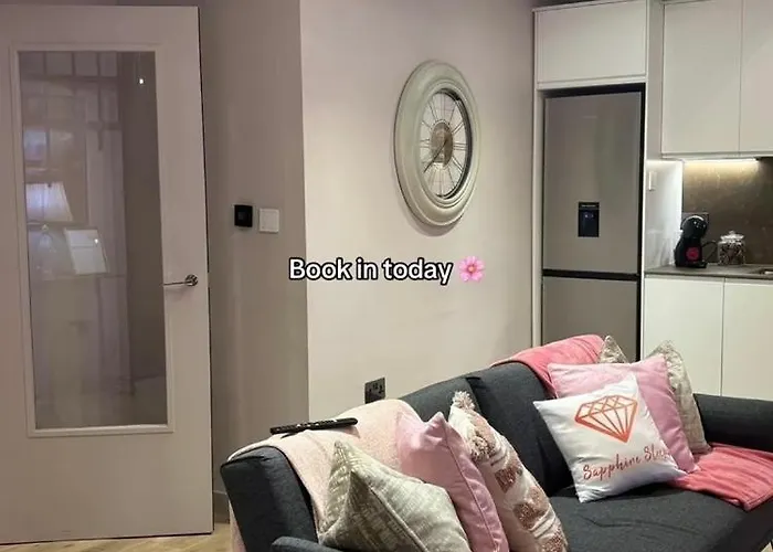 Διαμέρισμα Pretty Pink Posh Penthouse *