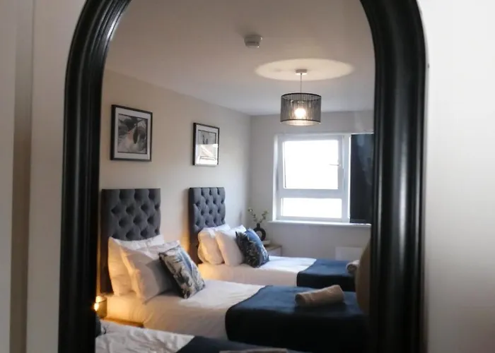 Apartamento 2 Bed 2 Bath Close To Ctre Sleeps 5 -free Parking *