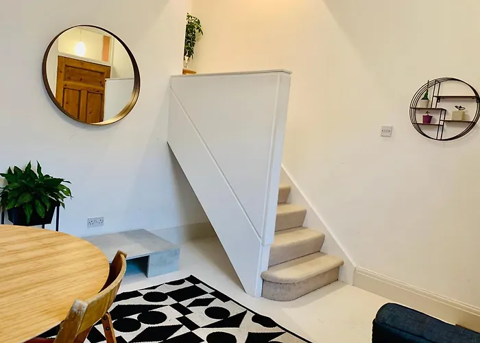 Stylish Comfortable With Free Parking * Manchester