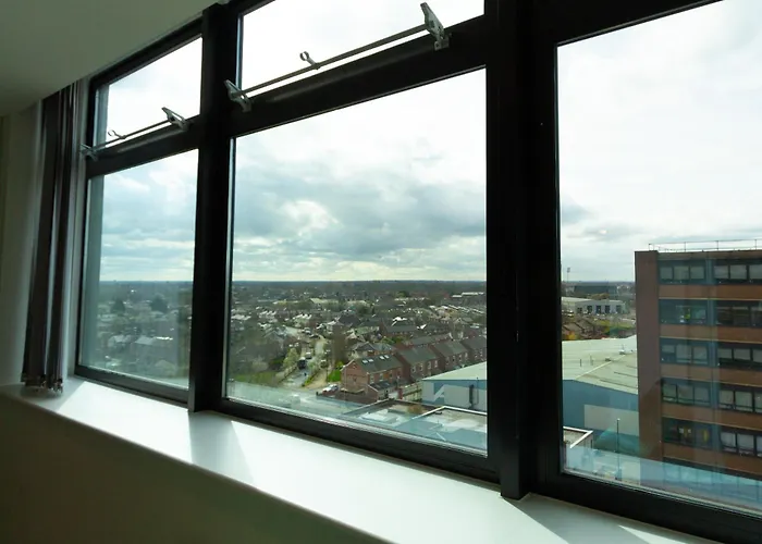 Dashing 1br Penthouse Near Mcr Stadiums 아파트