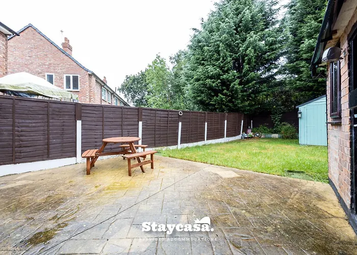 Casa vacanze Spacious Cosy Cove With Large Driveway And Garden