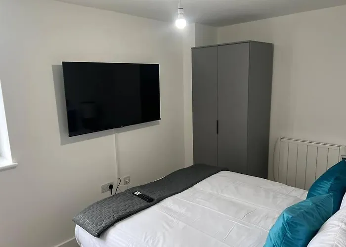 Luxury 2 Bed 2 Bath Flat Near Old Trafford * 맨체스터