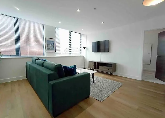 Luxury 2 Bed 2 Bath Flat Near Old Trafford 맨체스터