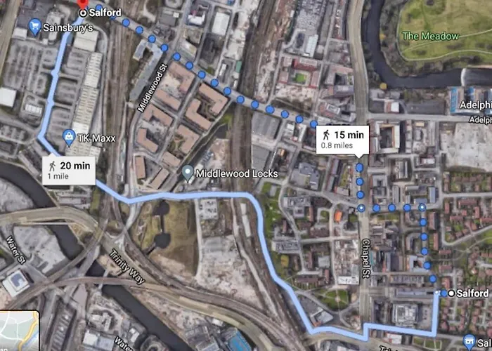 An Oasis Of Calm Next To M'cr Centre + Parking