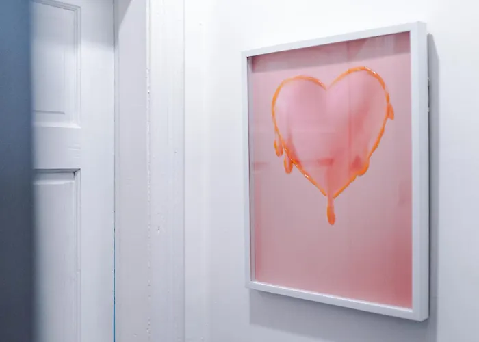 Newly Renovated 5 Bedroom Home-manchester