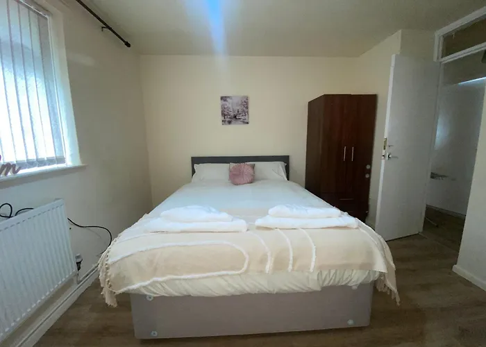 Png - Abernant Shared Facilities *