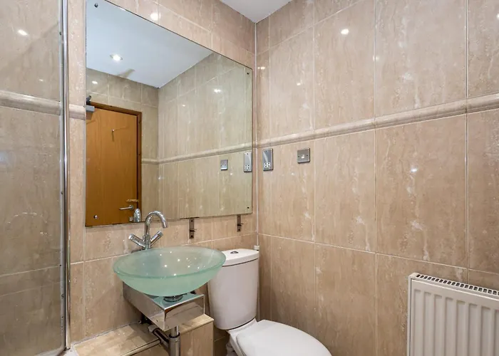 Pillo - Abbey Grove 아파트