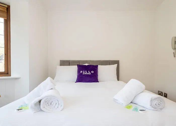 Pillo - Abbey Grove Lejlighed Manchester