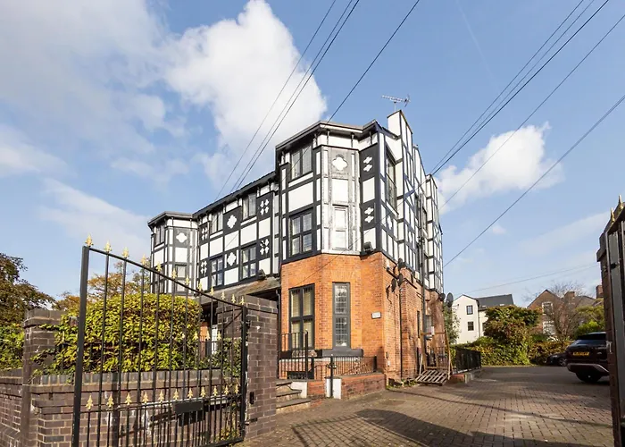 Pillo - Abbey Grove *