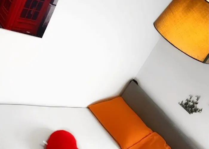 1 Private & A Toilet In 2bed * Manchester