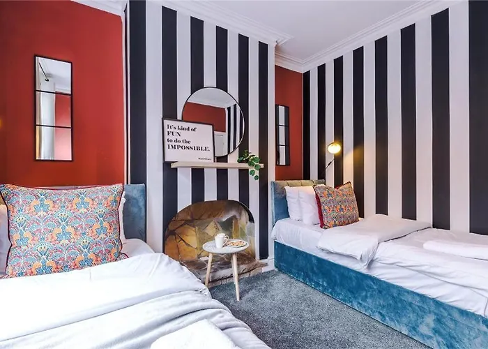 Chic & Modern Escape Feriehus Manchester