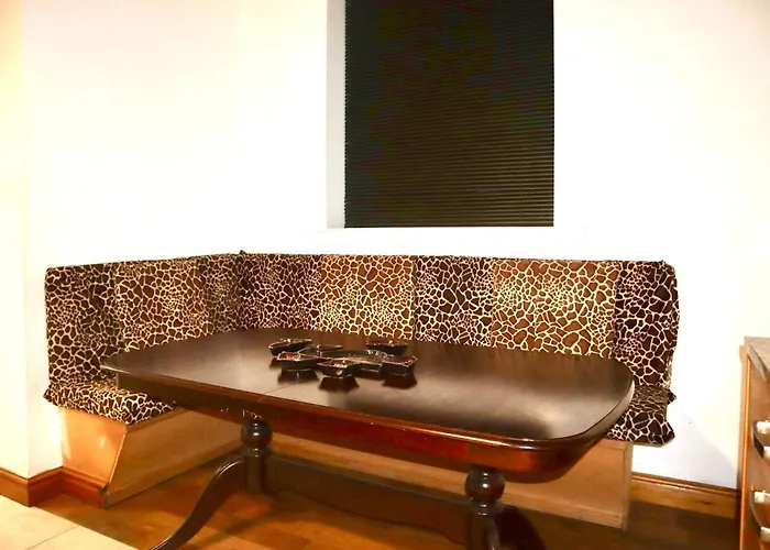 캠프장 The Church E 맨체스터