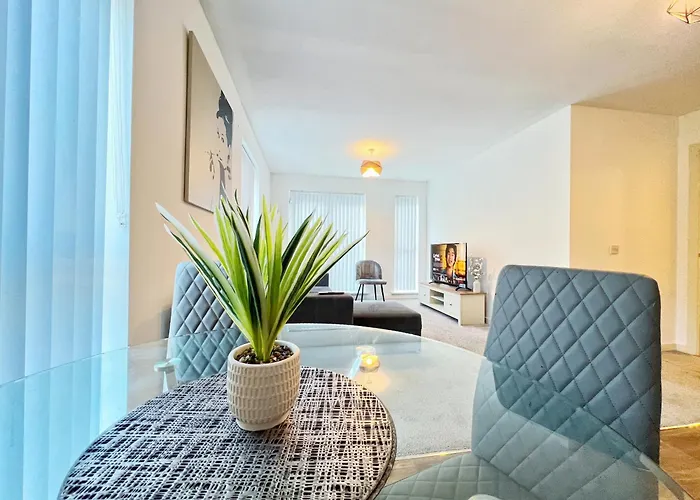 Spacious 2 Bedroom Groundfloor