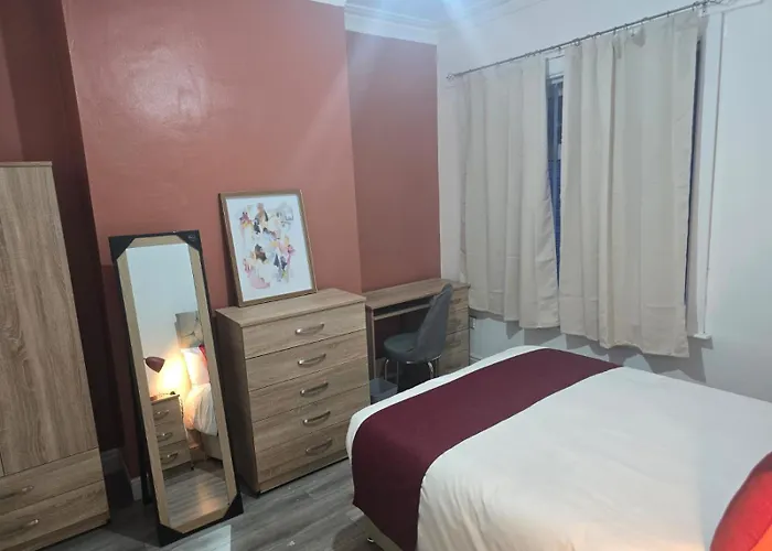 Alma Co-living - Private Self-cater Tatil Evi *