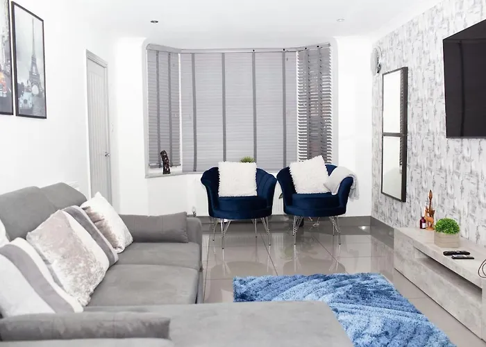 بيت للعطل The Grey Mansion مانشستر