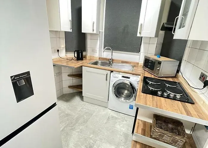 Flat In The Heart Of *