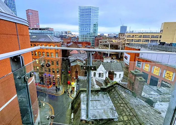 Centre 2 Bed With A Balcony Mánchester