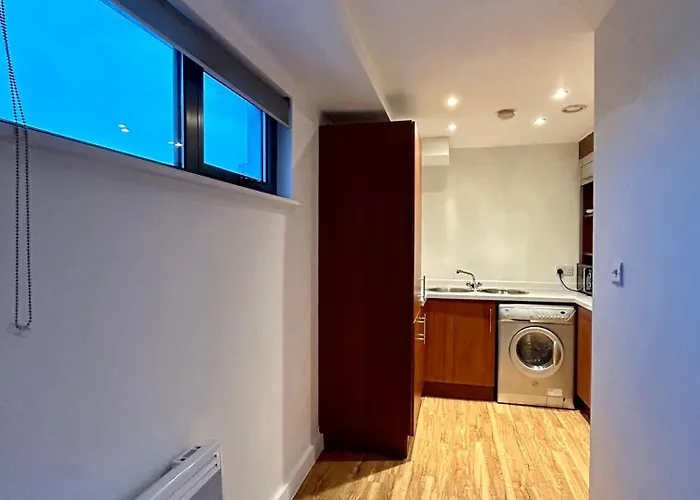 Centre 2 Bed With A Balcony * Manchester