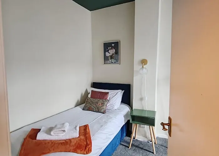 Chic & Modern Escape Feriehus Manchester