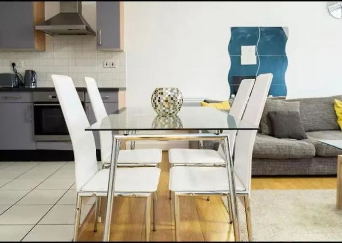 High-floor 2br In Heart 맨체스터