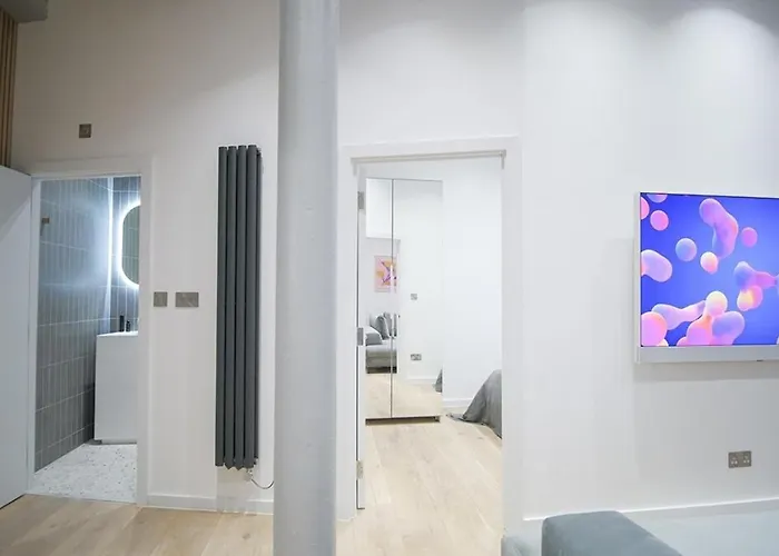 Chicago By The Heim *