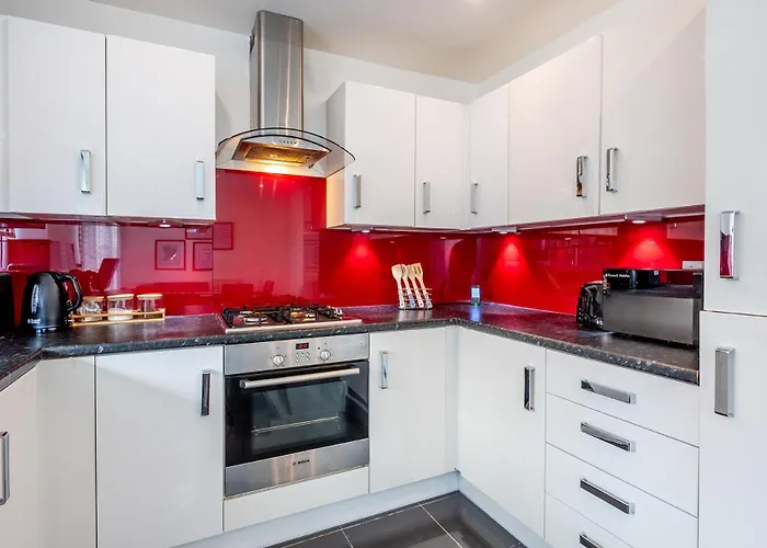 Modern Near Etihad, Coop Live Manchester