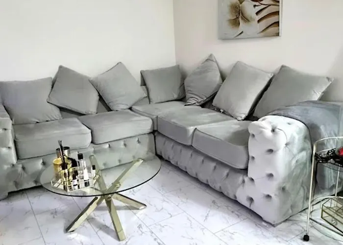 Stylish House Retreat In