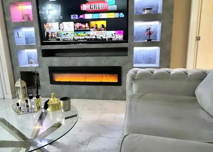 度假居 Stylish House Retreat In