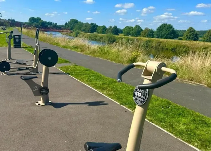 בית נופש Stylish House Retreat In מנצ'סטר