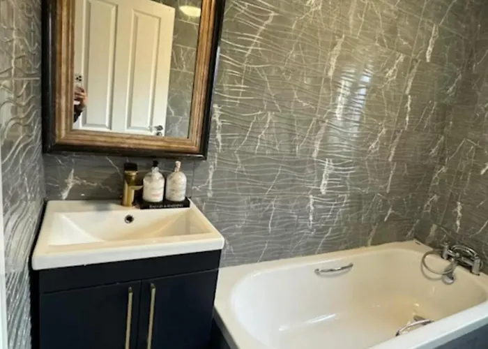 Stylish House Retreat In * מנצ'סטר