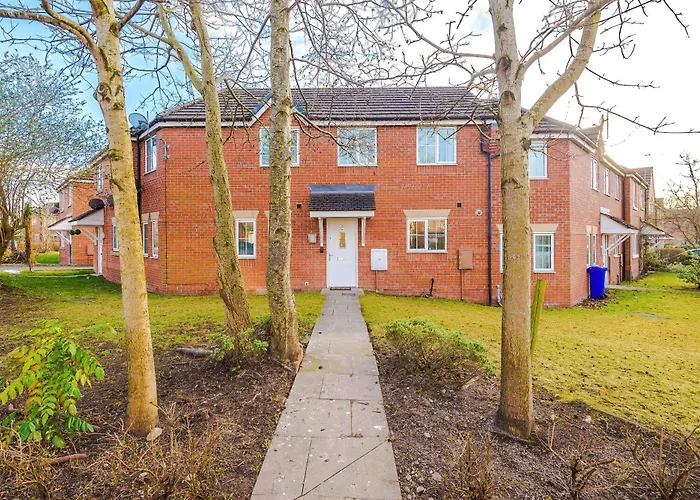 New!- Gorton Place By Greenstay Serviced - 4 Bed 3 Bath House In - Free Parking - Fast 250 Mbps Wi-fi - Ideal For Contractors, Business Travellers & Relocations - Close To Centre, Airport, Etihad Stadium - Long Wel *