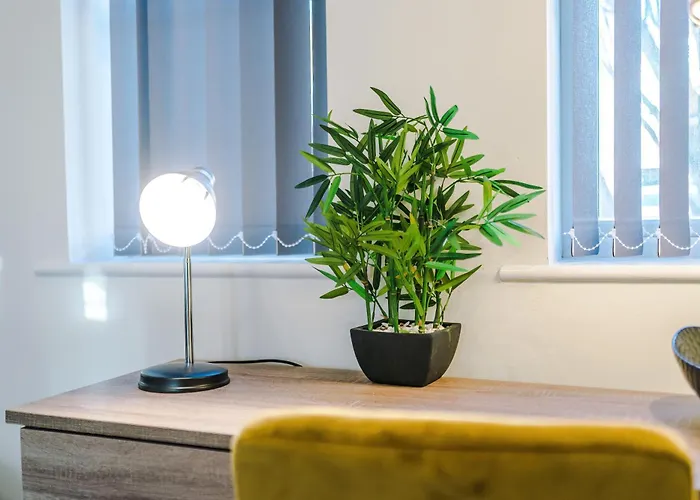 New!- Gorton Place By Greenstay Serviced - 4 Bed 3 Bath House In - Free Parking - Fast 250 Mbps Wi-fi - Ideal For Contractors, Business Travellers & Relocations - Close To Centre, Airport, Etihad Stadium - Long Wel Prázdninový dům