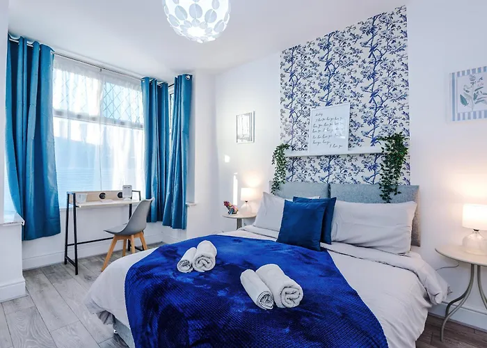 Apartment 3Br House In Salford Near Manchester City Centre *