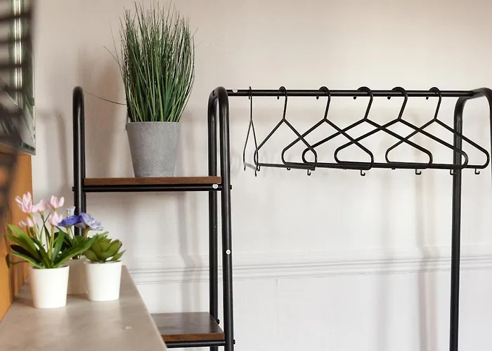 Βίλα Victorian Elegance At Kingscliffe, Sleeps 17 *