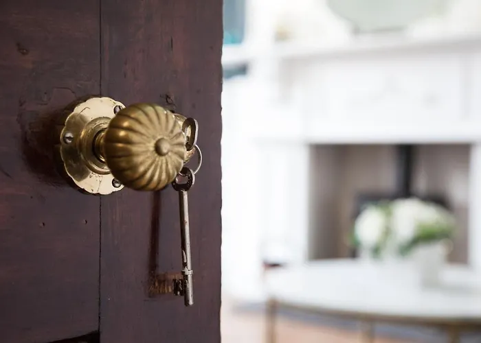 Victorian Elegance At Kingscliffe, Sleeps 17 Βίλα