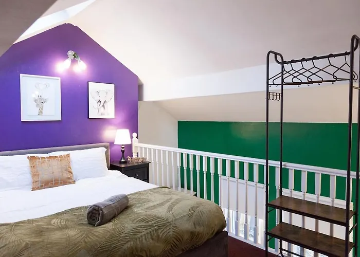 Victorian Elegance At Kingscliffe, Sleeps 17 Villa *