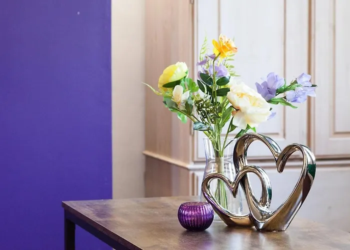 Victorian Elegance At Kingscliffe, Sleeps 17 *