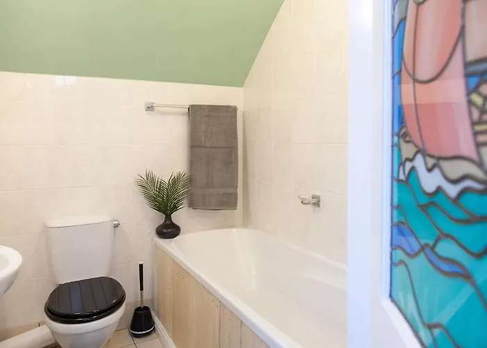 Victorian Elegance At Kingscliffe, Sleeps 17 Βίλα *