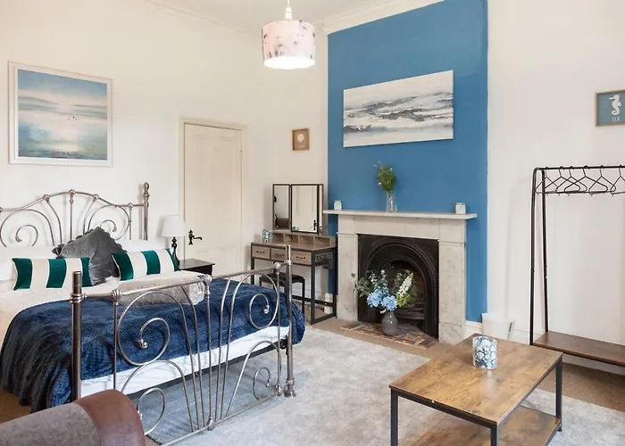 فيلة Victorian Elegance At Kingscliffe, Sleeps 17 *