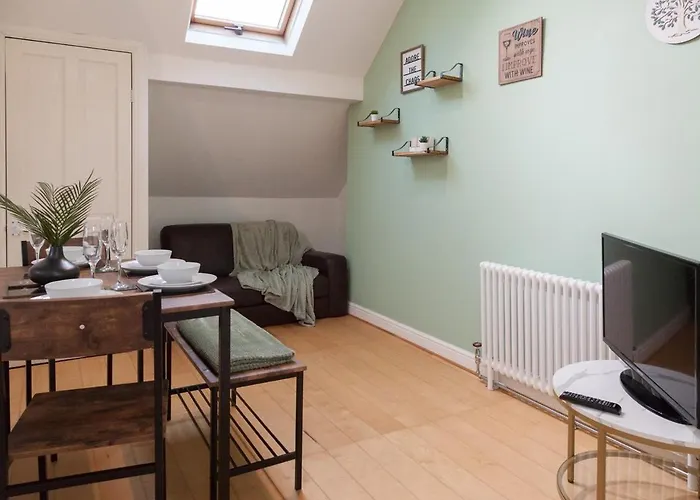 فيلة Victorian Elegance At Kingscliffe, Sleeps 17 مانشستر