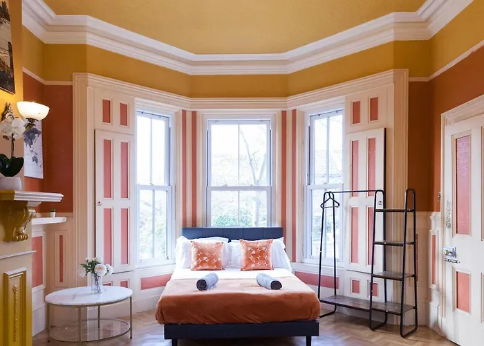 Victorian Elegance At Kingscliffe, Sleeps 17 فيلة *