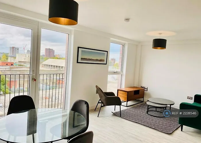 Comfy 1 Bedroom Apartamento *