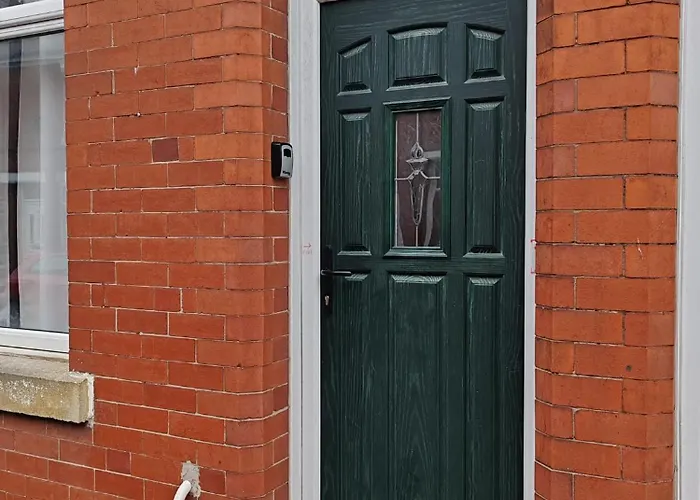 بيت للعطل Chic & Modern Escape *